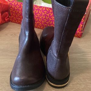 Brown Tory Burch boots. EUC